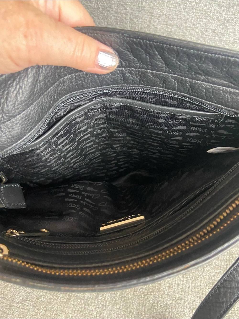 Clarks Black Leather and Gray Suede Messenger Bag